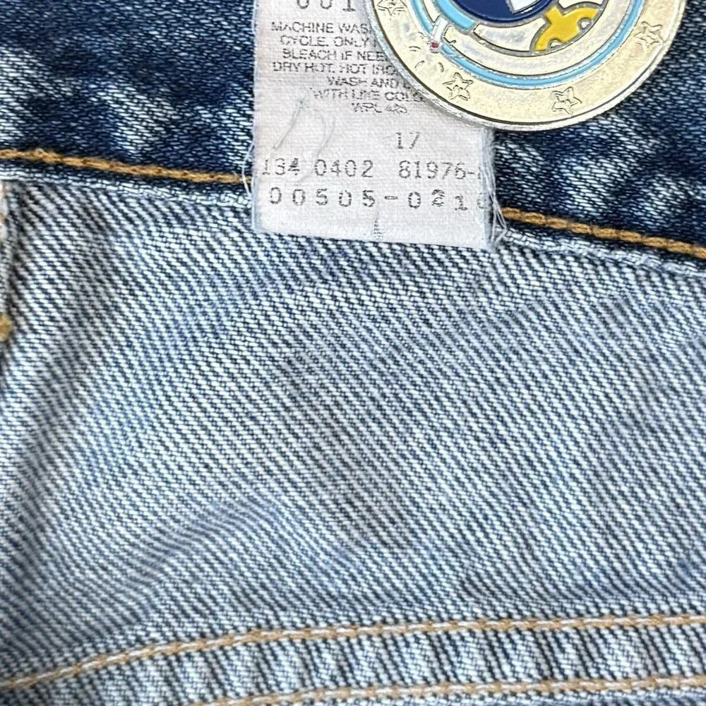 Vintage Levi's 505 Regular Fit Distressed Blue Jeans Men's 34x33 Grunge Y2K VTG